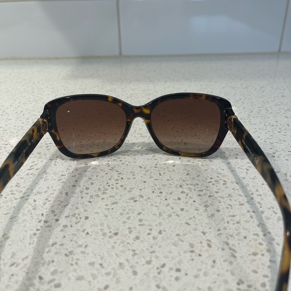 Tory Burch Tortoiseshell Sunglasses with Case - Picture 2 of 9